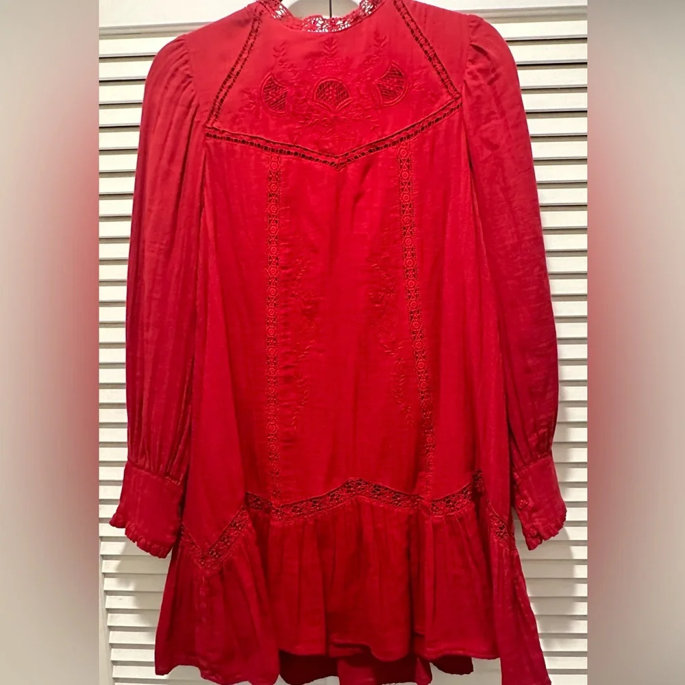 Zara short dress - Picture 2 of 2